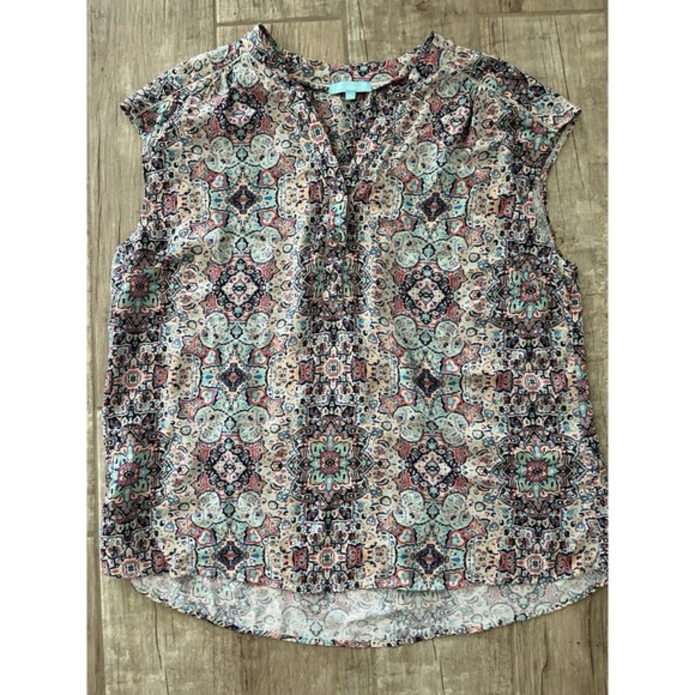 Blue Illusion Australian Geometric Sleeveless Rayon Top Cool Fabric, Button Neck